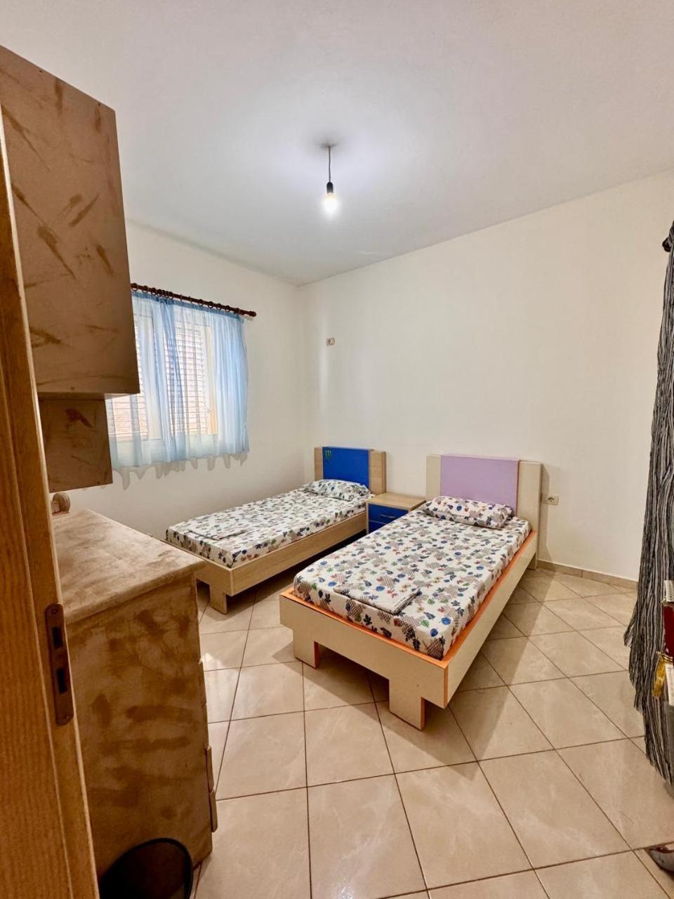 Themis House * Himare